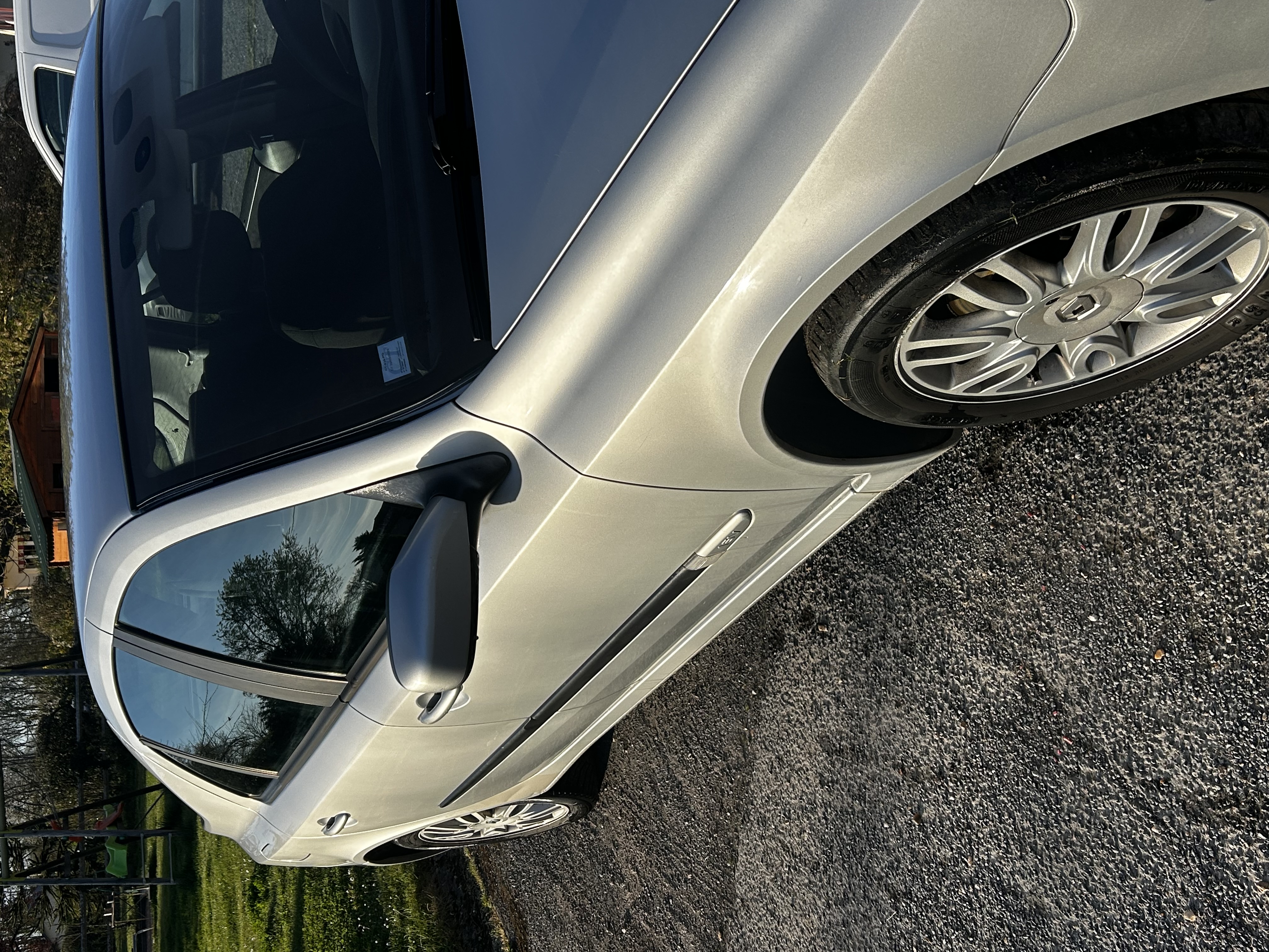 Renault Laguna III 1.6 16V 110 AUTHENTIQUE