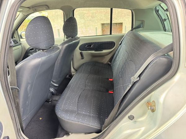 Renault Clio III 1.2 60 AUTHENTIQUE 5P
