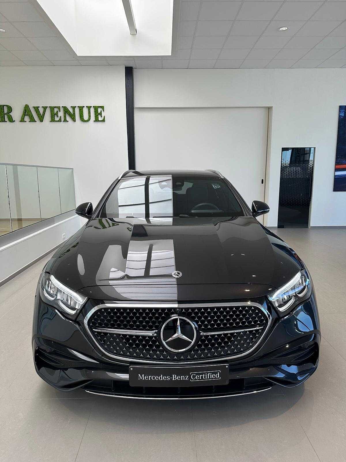 Mercedes-Benz E 300  de Break AMG Line