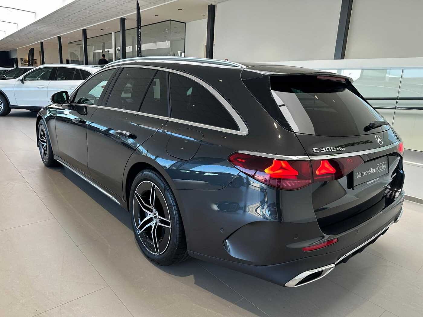 Mercedes-Benz E 300  de Break AMG Line