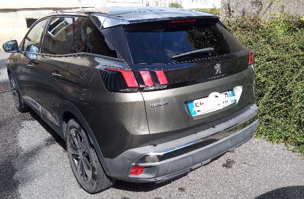 Peugeot 3008 II 2.0 BLUEHDI 150 S&S ALLURE