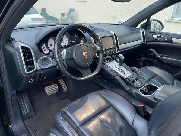 Porsche Cayenne II 4.8 V8 400 S