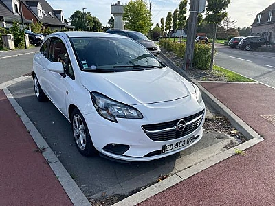Opel Corsa V 1.4 90 EDITION 3P