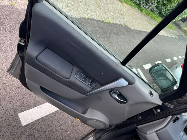 Renault Scenic II (2) 1.5 DCI 105 DYNAMIQUE