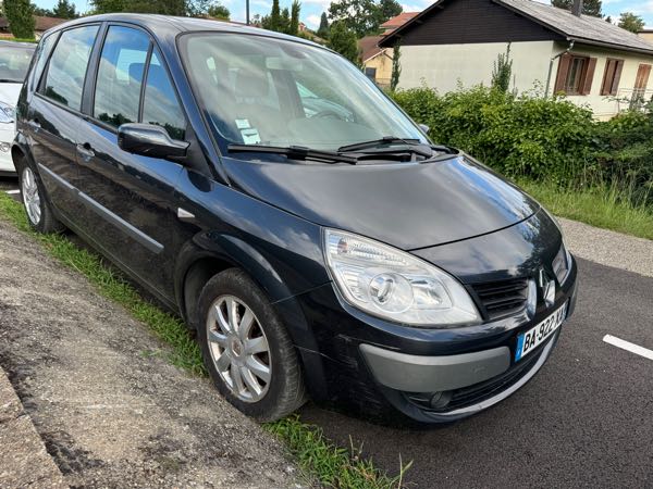 Renault Scenic II (2) 1.5 DCI 105 DYNAMIQUE
