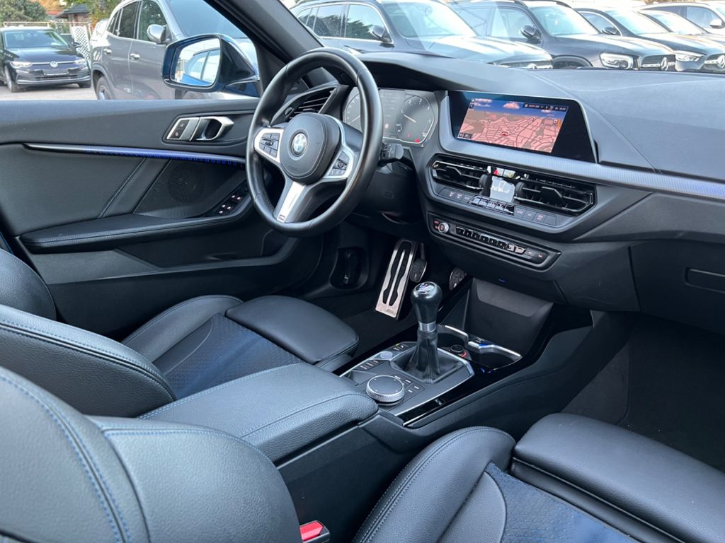 Bmw Serie 1 (F40) 118D 150 8CV M SPORT