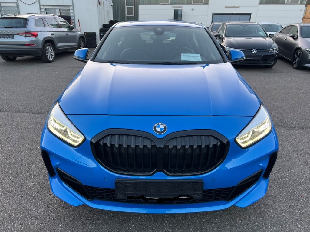 Bmw Serie 1 (F40) 118D 150 8CV M SPORT