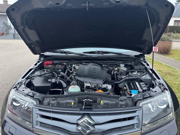 Suzuki Grand Vitara II 1.9 DDIS 130 LUXE 5P