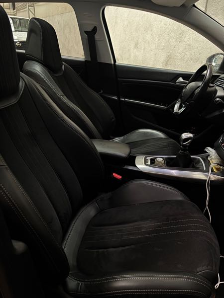 Peugeot 308 II 1.2 PURETECH 130 S&amp;S FELINE