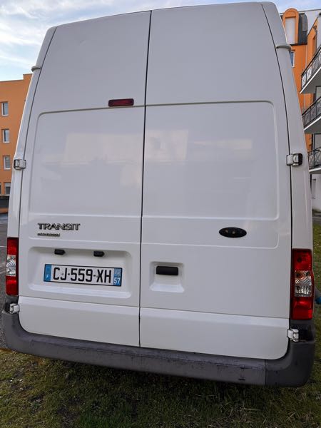 Ford Transit IV KOMBI T 310 L2H2 TREND 2.2 L TDCI 125