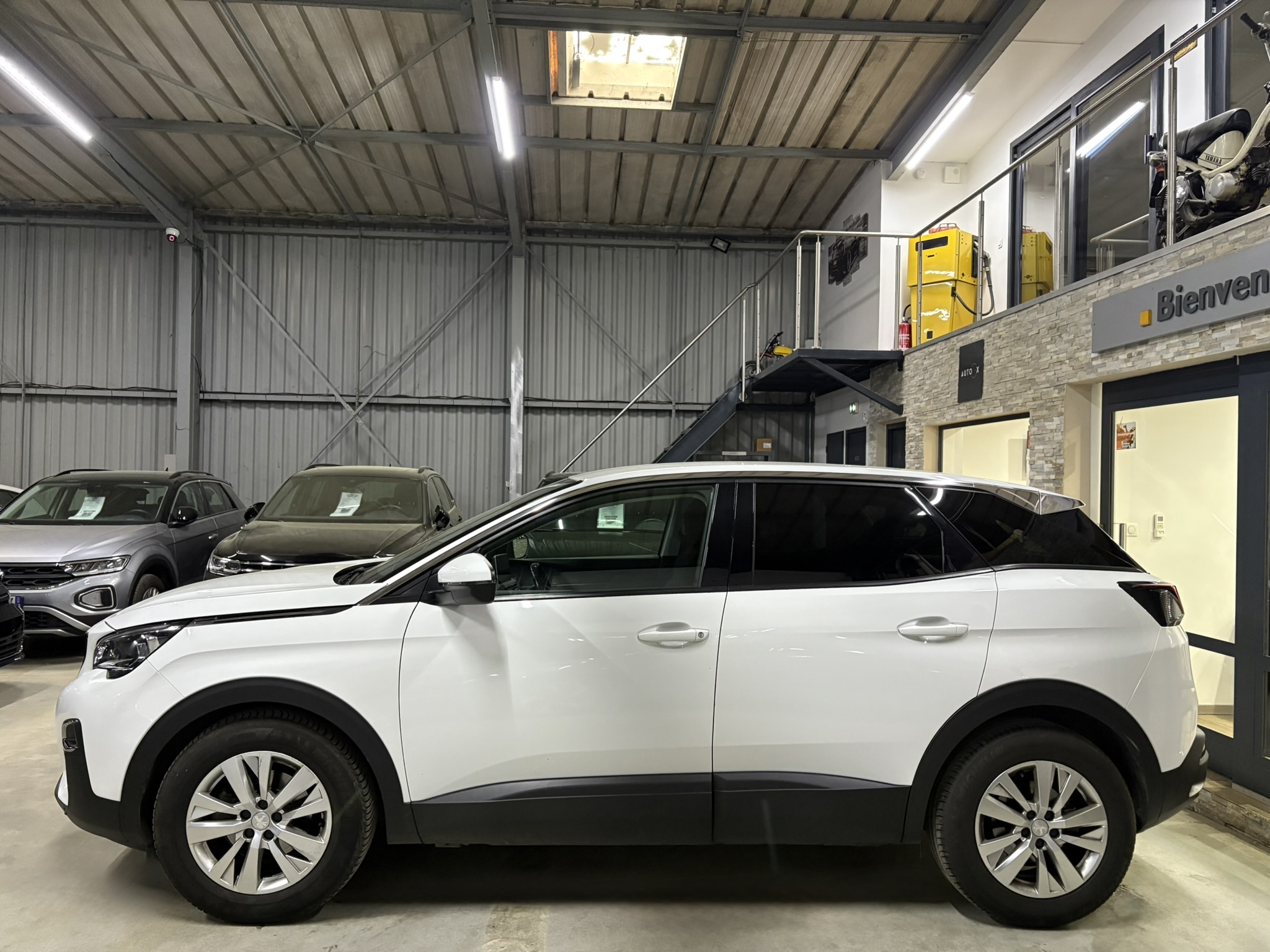 Peugeot 3008 II (2) 1.5 3008 BLUEHDI 130 S&S ACTIVE BUSINESS BVM6