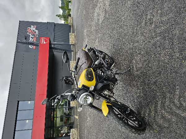 DUCATI SCRAMBLER