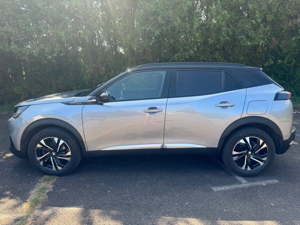 Peugeot 2008 II 1.5 BLUEHDI 130 S&amp;S GT LINE EAT8