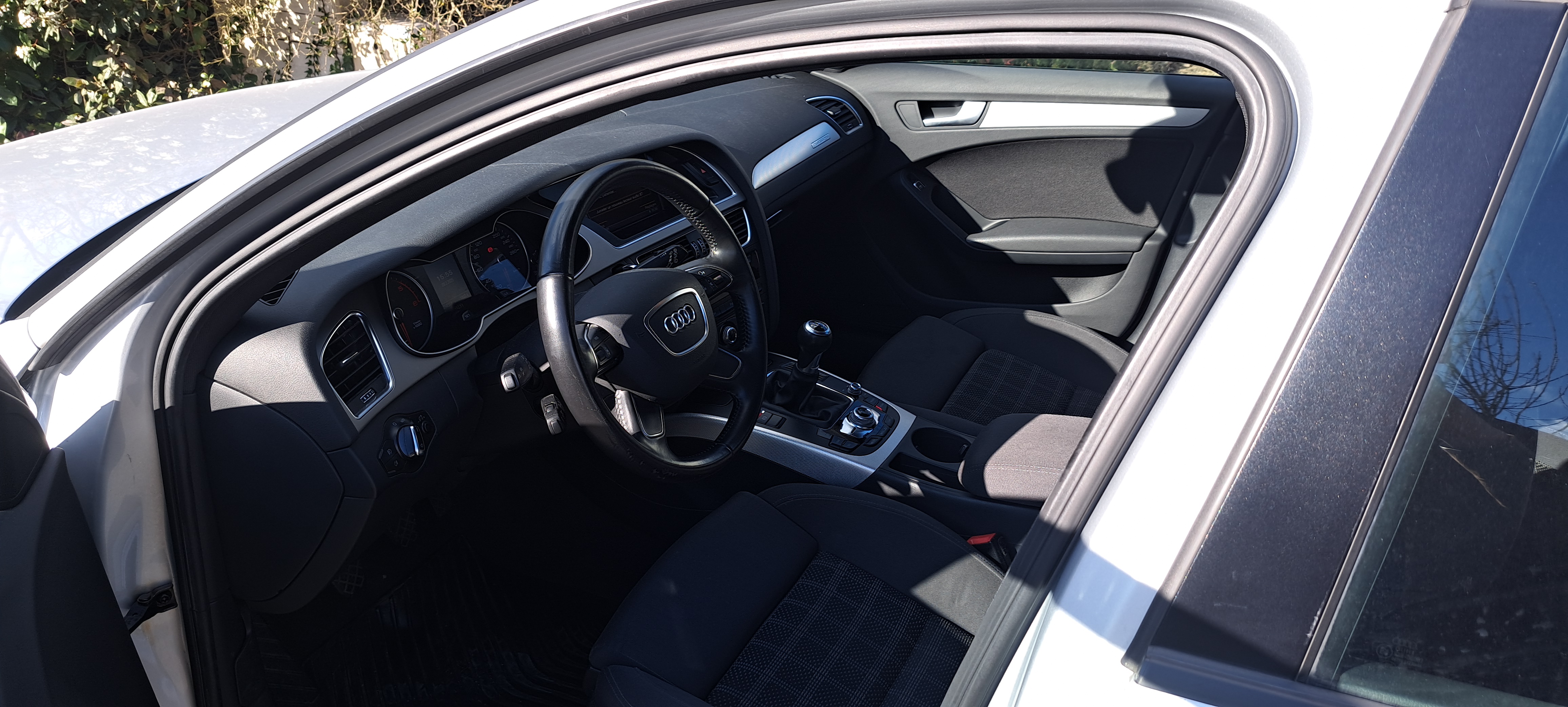 Audi A4 IV (2) AVANT 3.0 V6 TDI 245 AMBIENTE QUATTRO
