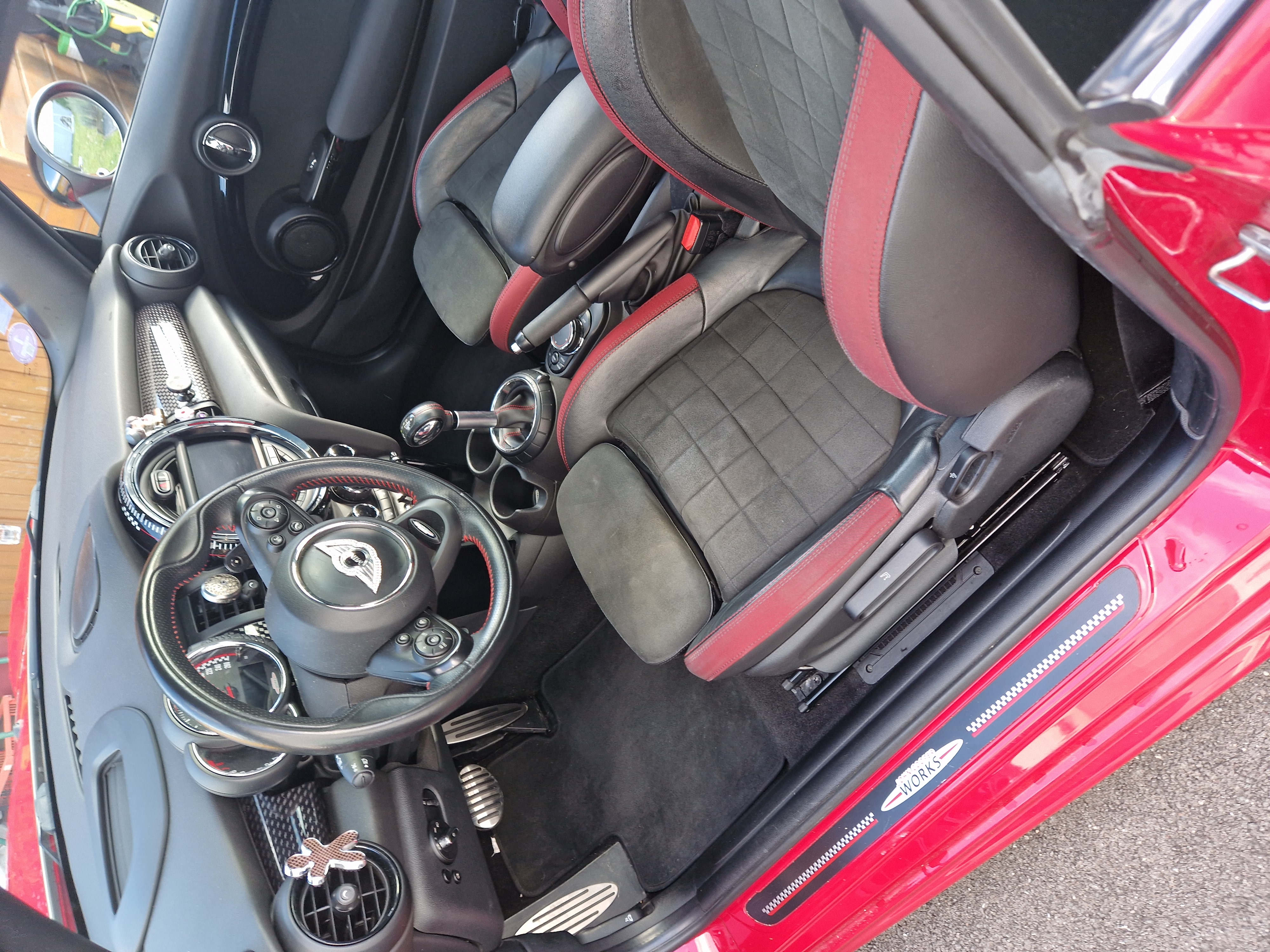 Mini John Cooper Works MINI JOHN COOPER WORKS