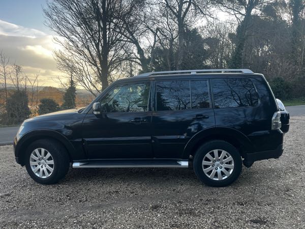 Mitsubishi Pajero III (2) 3.2 DI-D INSTYLE BVA 5P