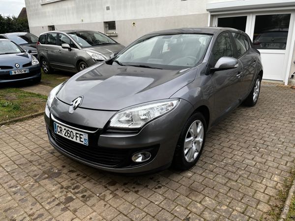 Renault Megane Renault Mégane full suivie