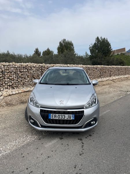 Peugeot 208 (2) 1.6 BLUEHDI 75 ACTIVE 5P