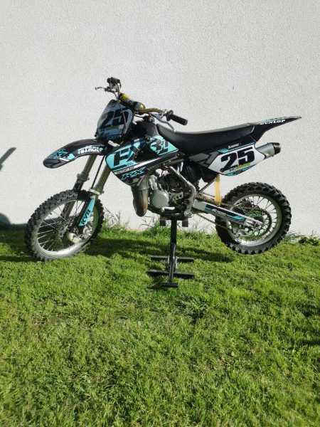 KAWASAKI KX