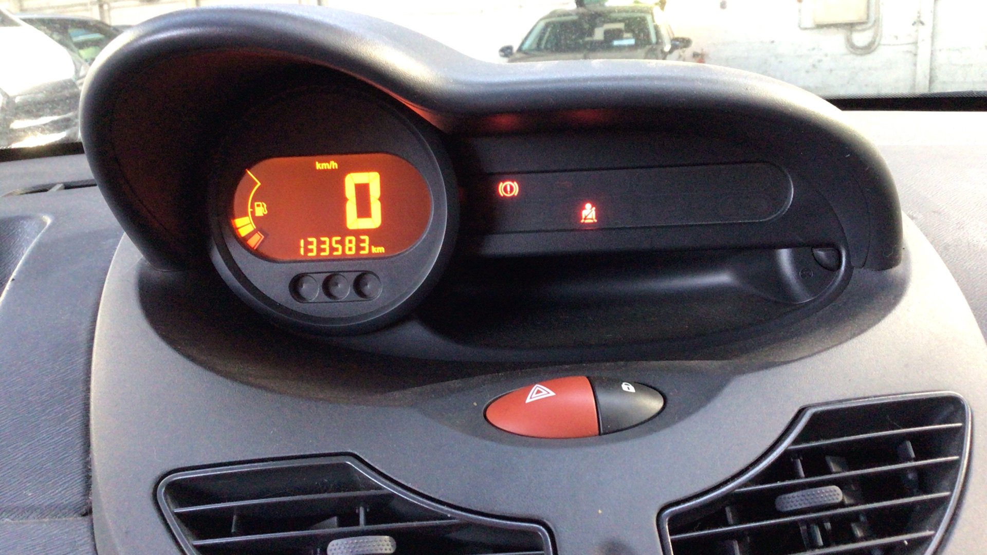 Renault Twingo II 1.2 LEV 16V 75 AUTHENTIQUE ECO2 EURO5
