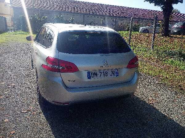 Peugeot 308 II (2) SW 1.2 PURETECH 130 S&amp;S 7CV ALLURE