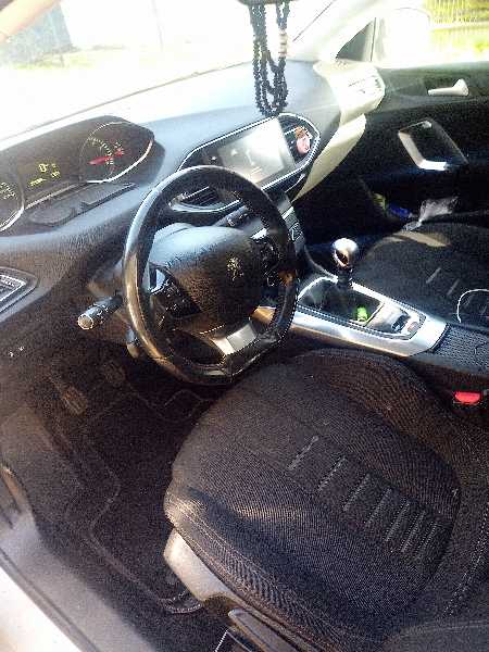 Peugeot 308 II (2) SW 1.2 PURETECH 130 S&amp;S 7CV ALLURE