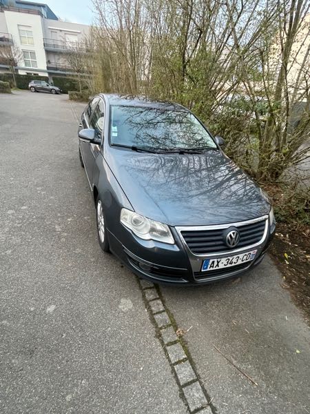 Volkswagen Passat VII 2.0 TDI 140 FAP BLUEMOTION TECHNOLOGY CARAT DSG6