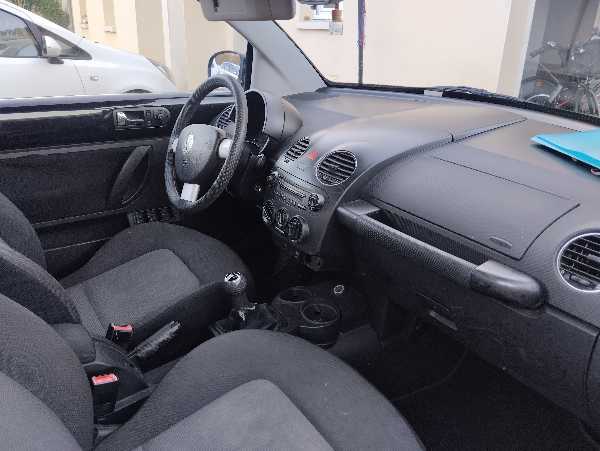 Volkswagen Beetle CABRIOLET 1.6