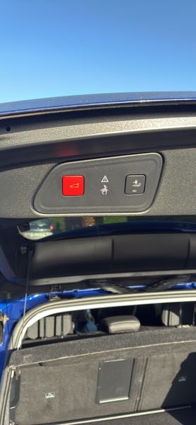 Peugeot 3008 II (2) 1.5 BLUEHDI 130 S&S 7CV ALLURE