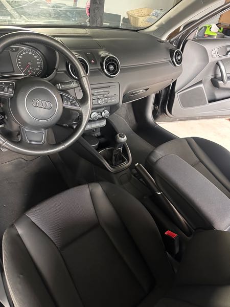 Audi A1 SPORTBACK 1.6 TDI 105 AMBITION