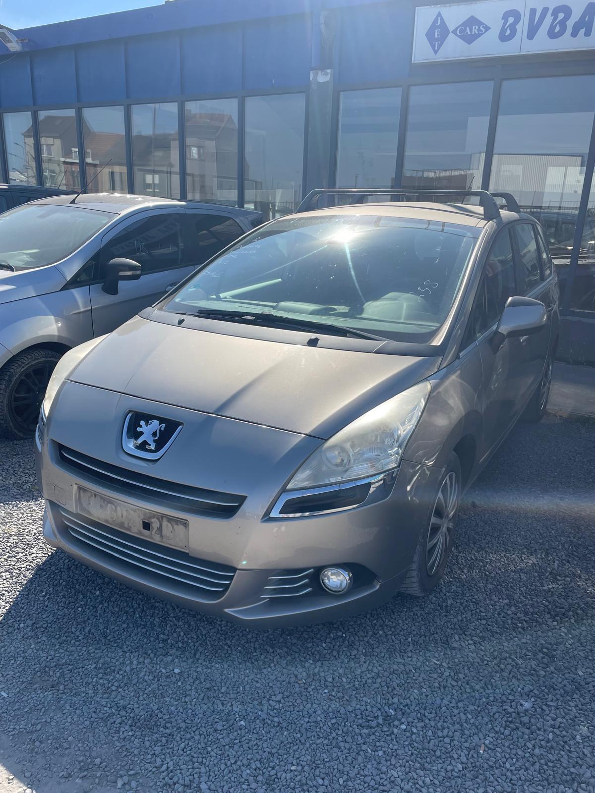 Peugeot 5008 1.6 HDI FAP 112 STYLE 7PL
