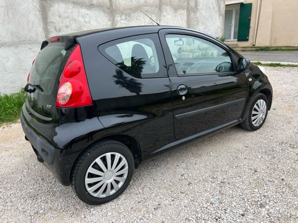 Peugeot 107 1.4 HDI TRENDY 3P