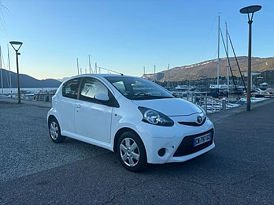 Toyota Aygo (2) 1.0 VVT-I DYNAMIC 5P