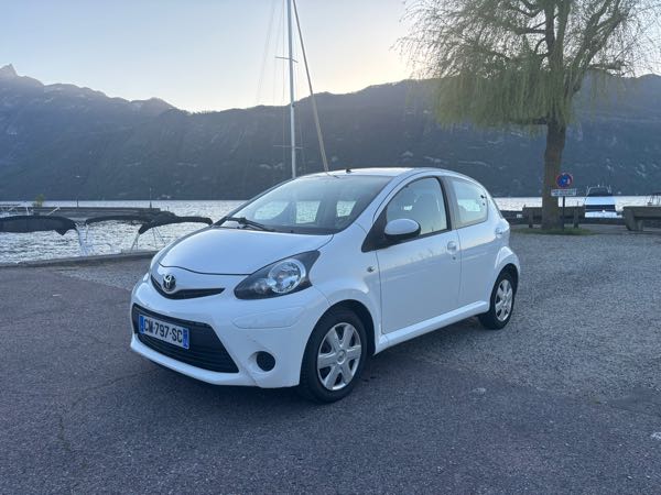 Toyota Aygo (2) 1.0 VVT-I DYNAMIC 5P