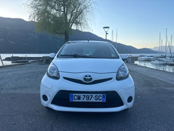 Toyota Aygo (2) 1.0 VVT-I DYNAMIC 5P