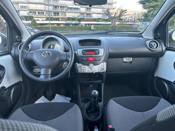 Toyota Aygo (2) 1.0 VVT-I DYNAMIC 5P