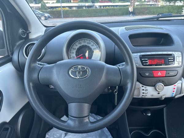 Toyota Aygo (2) 1.0 VVT-I DYNAMIC 5P