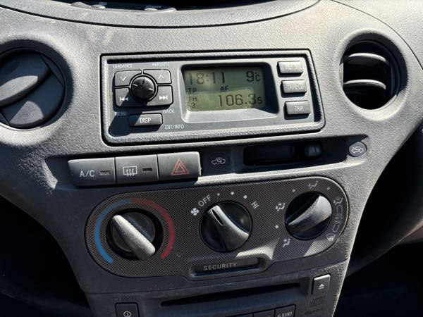 Toyota Yaris Toyota Yaris 1 Fab France 1.4 D-4D 75cv