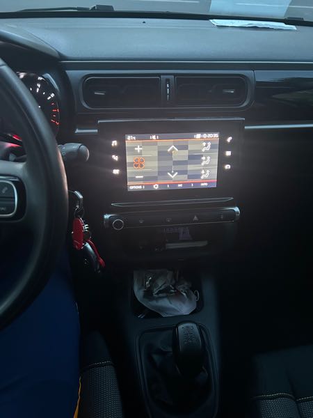 Citroen C3 III (2) 1.5 BLUEHDI 100 S&amp;S FEEL PACK