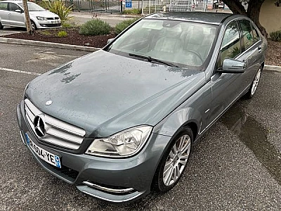 Mercedes-Benz Classe C IV 300 CDI ELEGANCE EXECUTIVE 4MATIC 7G-TRONIC