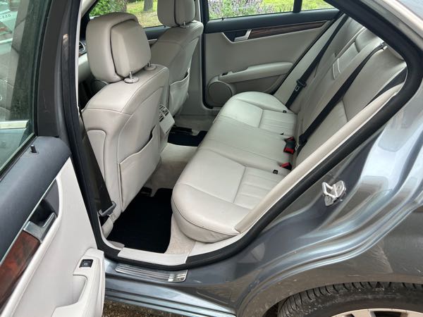 Mercedes-Benz Classe C IV 300 CDI ELEGANCE EXECUTIVE 4MATIC 7G-TRONIC