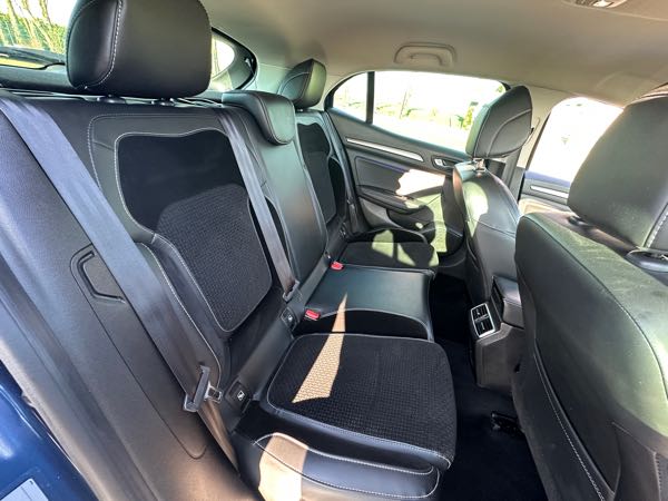 Renault Megane IV 1.2 TCE 130 ENERGY INTENS EDC