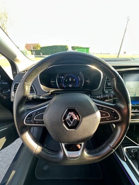 Renault Megane IV 1.2 TCE 130 ENERGY INTENS EDC
