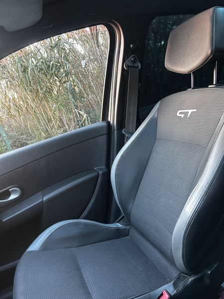 Renault Clio III (2) 1.6 128 GT 5P