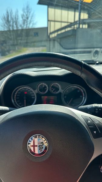 Alfa Romeo Mito alfa Romeo Mito 1.3 jtdm 95 chevaux