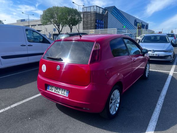 Fiat Punto III (3) 1.3 MULTIJET 16V 95 S/S EASY BUSINESS 5P