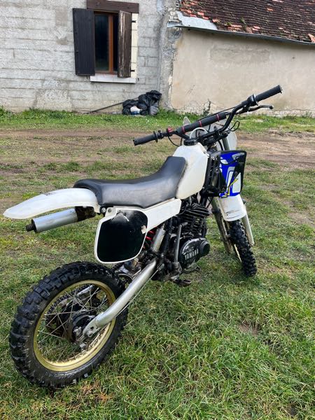 YAMAHA YZ