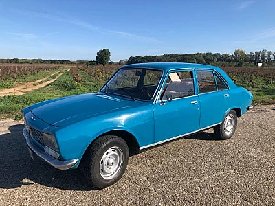Peugeot 508 PEUGEOT 504 2.1L BERLINE - 78000KMS