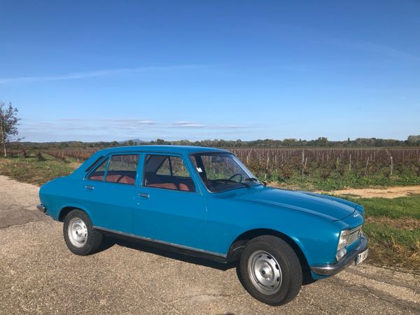 Peugeot 508 PEUGEOT 504 2.1L BERLINE - 78000KMS
