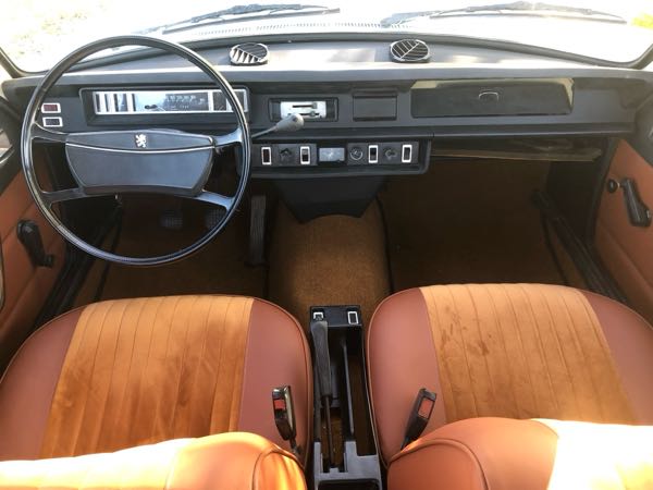 Peugeot 508 PEUGEOT 504 2.1L BERLINE - 78000KMS